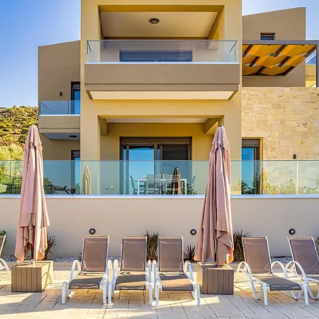 Apartment Chris With Private Ecologic Pool And Kid's Playground!