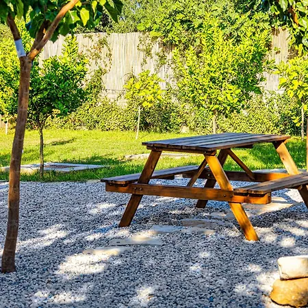 Chris With Private Ecologic Pool And Kid's Playground! Apartment *