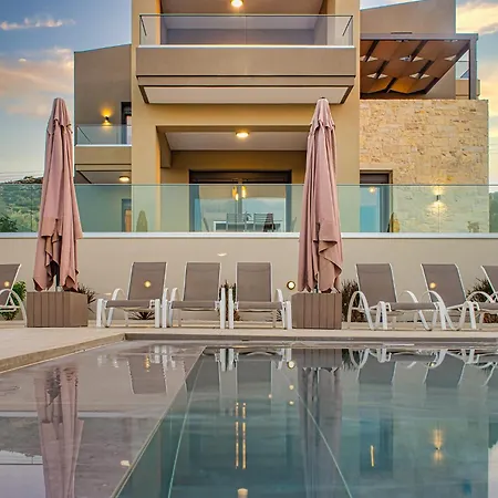 Apartment Chris With Private Ecologic Pool And Kid's Playground! *